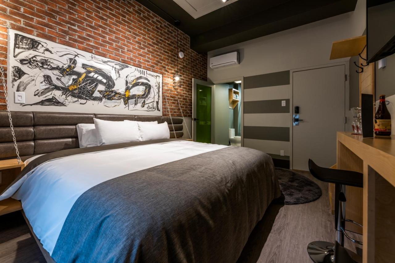 La Suite Hebergements Shawinigan Exterior photo